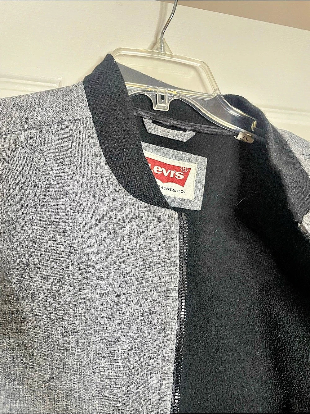 Mens LEVI’S Soft Shell Flight Bomber Jacket - Picture 2 of 3